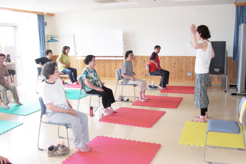 生活支援コーディネーターの活動。別所地区ノルディックウォーキング