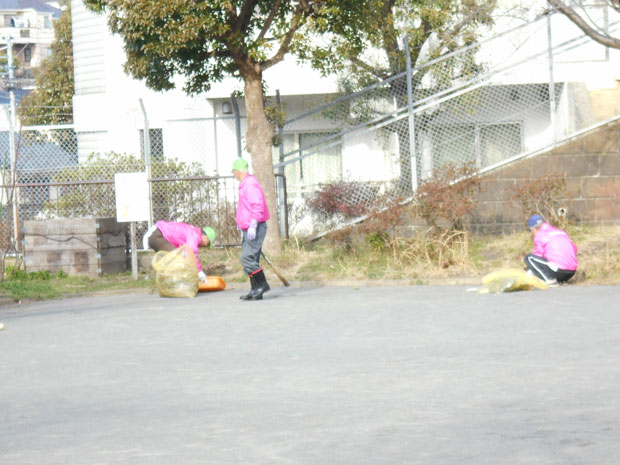 中里第４自治会公園清掃1